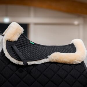 Compensatore in pecora Horseware® Black/Natural